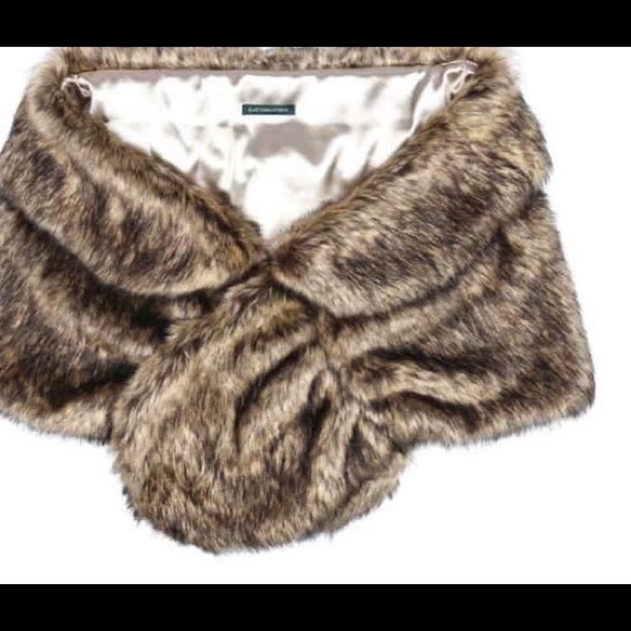🆕 Faux fur brown wrap - Picture 2 of 11